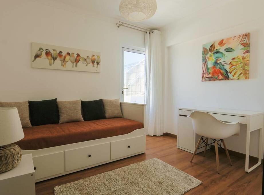 Guestready - Marina View Top Floor With Terrace Понта Делгада Екстериор снимка